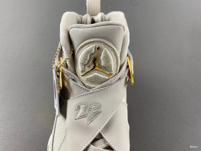 Bmlin 832821-030 Champagne Retro 8 Jordan 0821